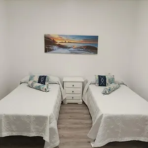 apartamento-en-el-casco-viejo-de-corralejo.in-canary-islands.com/
